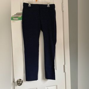 Banana republic size 2 Sloan crop pants.